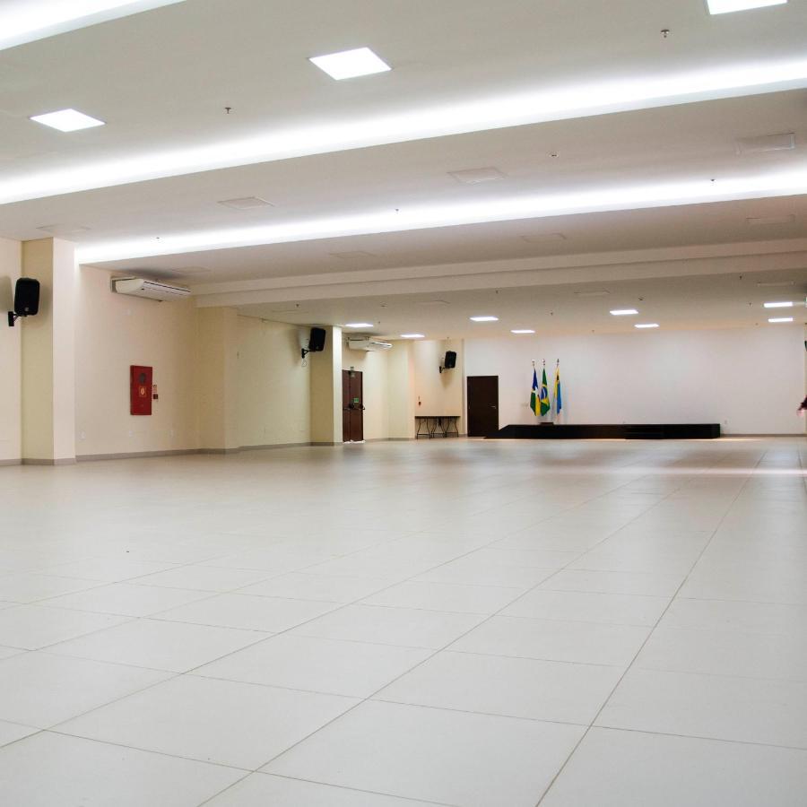 Golden Plaza Hotel Порту-Велью Экстерьер фото