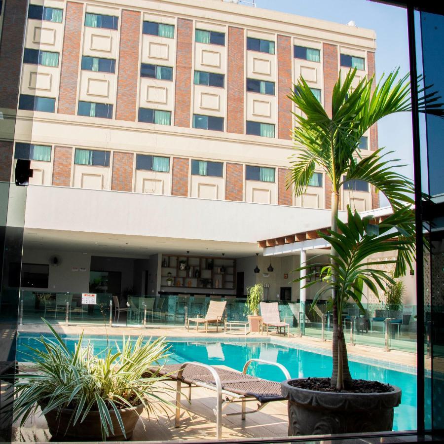 Golden Plaza Hotel Порту-Велью Экстерьер фото